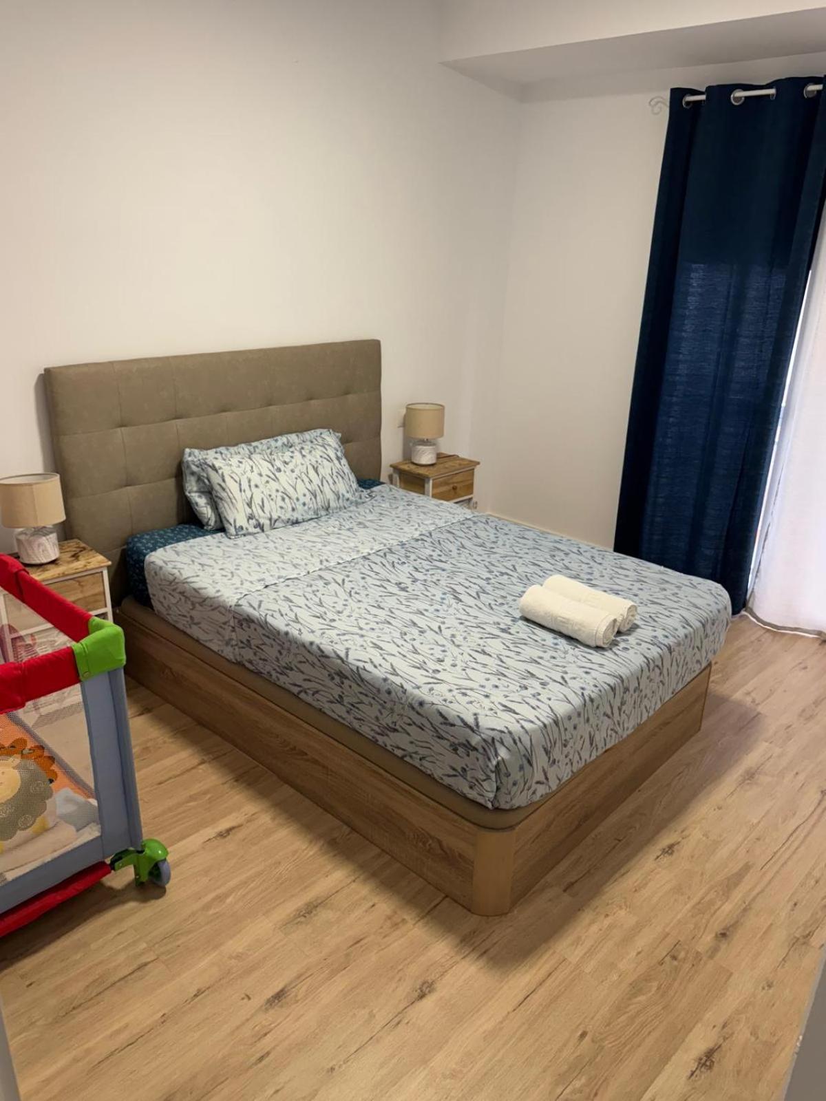 Apartamentos Playa Postiguet Аликанте Экстерьер фото